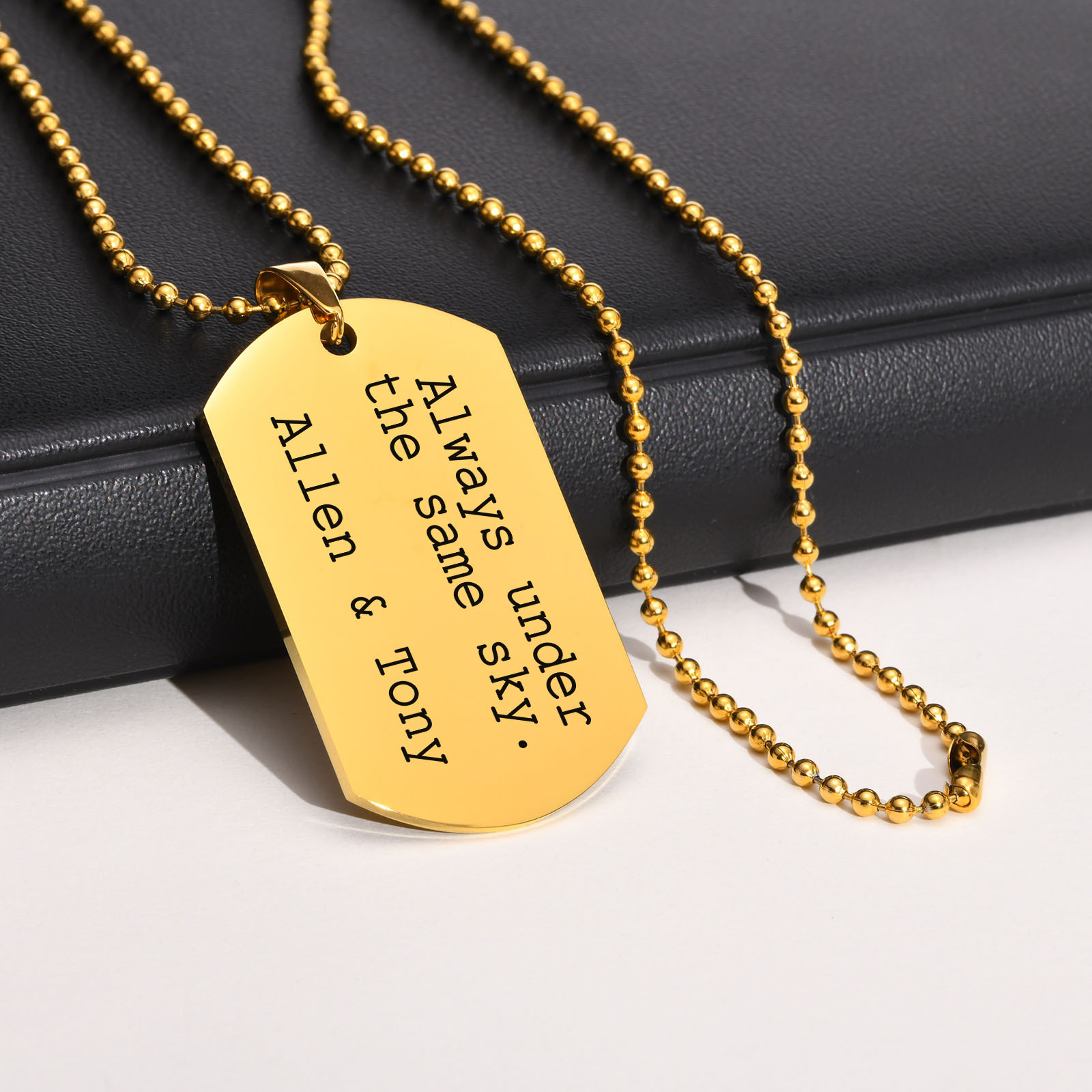 Mens Dog Tag Necklace - Mprainbow-Colliers de la présidence gravés personnalisés