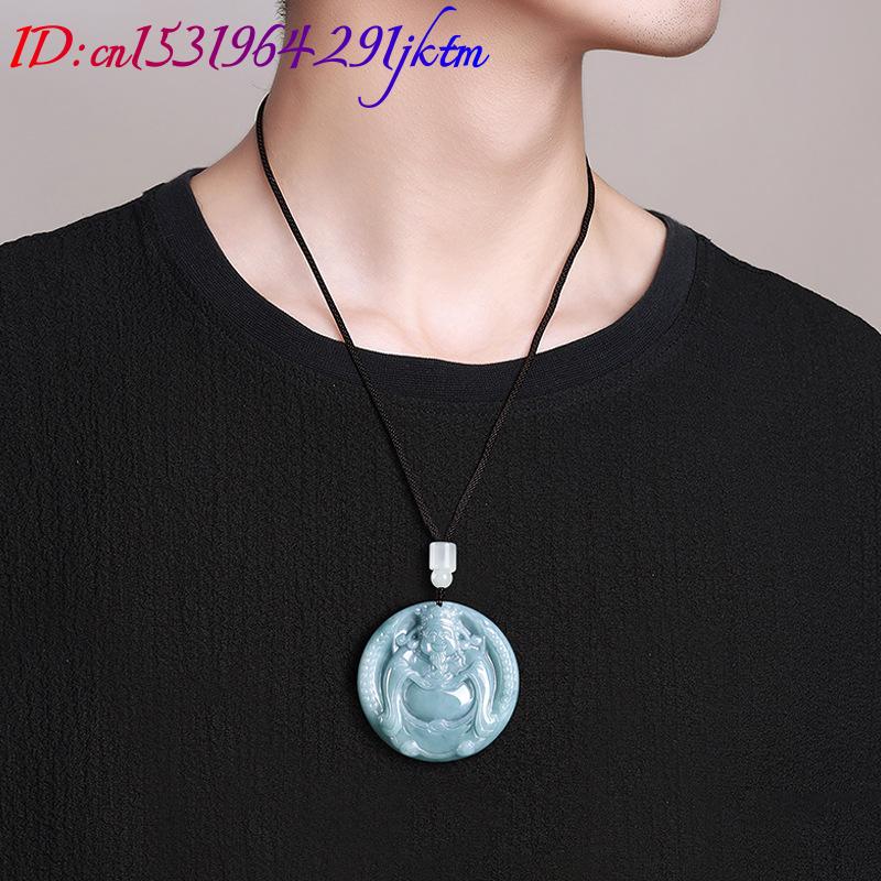 Pendentif Collier Charme Dieu  - Jewelry & Watches Ltd avis et prix