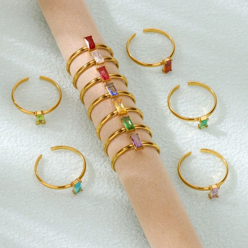 Bagues en pierre de naissance  - Birthstone Ring Set avis et prix