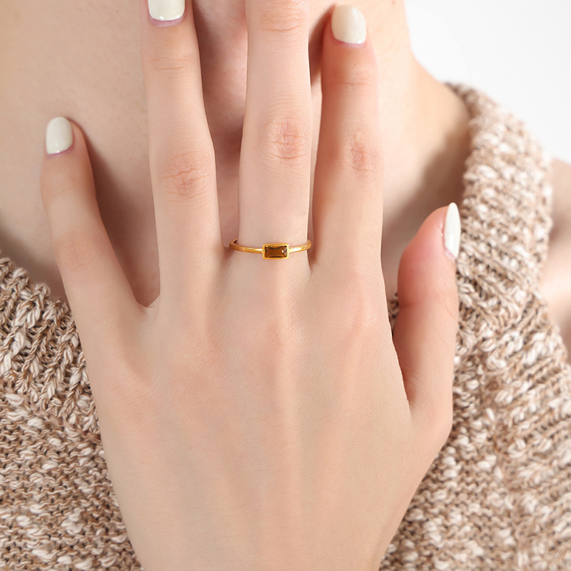 Pierre de naissance minimale e - Birthstone Ring Set avis et prix