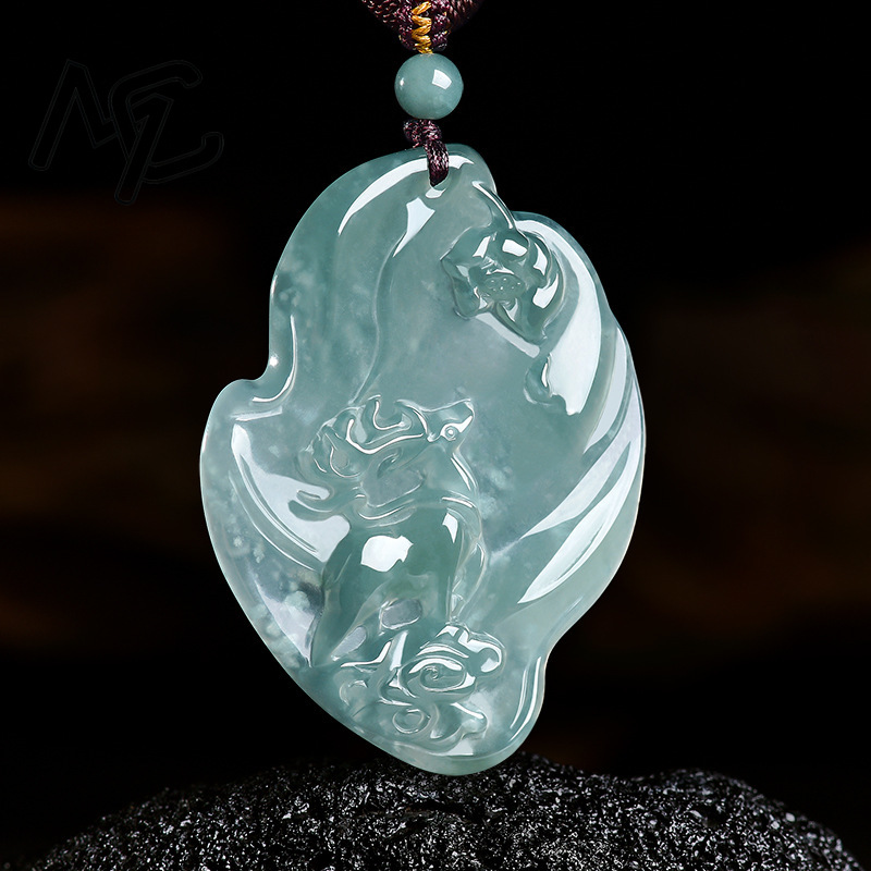 Collier pendentif en jade émer - Jewelry & Watches Ltd avis et prix