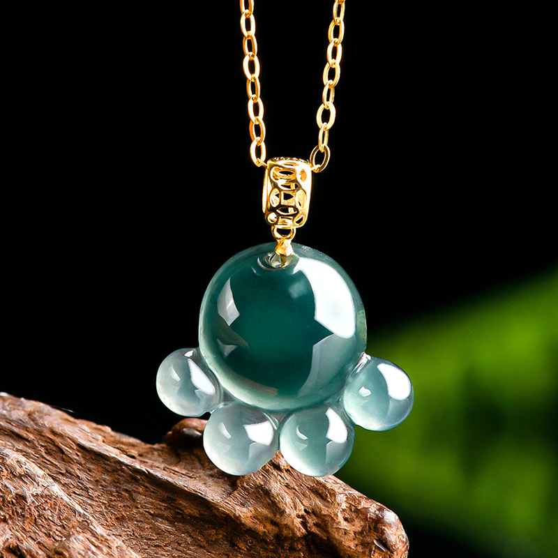 Collier pendentif patte de cha - Jewelry & Watches Ltd avis et prix