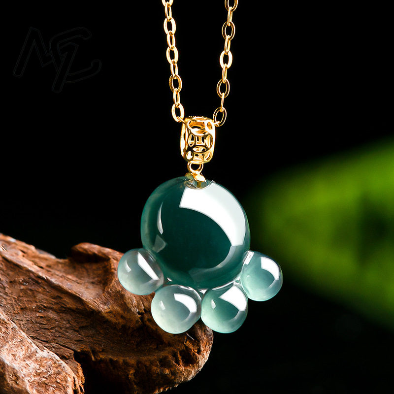 Collier pendentif patte de cha - Jewelry & Watches Ltd avis et prix